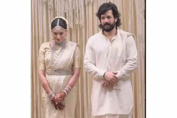 అఖిల్ పెళ్లి.. పబ్లిసిటీకి దూరం