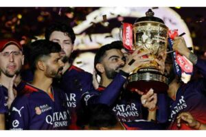 ఈ క‌ప్పు కోహ్లీ కోస‌మే!