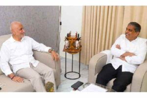 వి.సా.రెడ్డి Vs సజ్జల – జగన్‌కు ఎవరు కరెక్ట్ ?