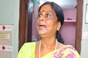 సినిమాల్లో నటించినంత మాత్రాన ప్రభుత్వాలు పోషించాలా ?