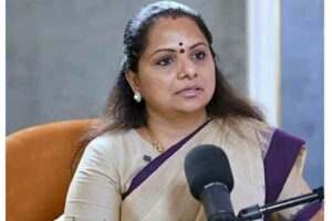 కవితతో మూర్తి పాడ్‌కాస్ట్ :   కేటీఆర్ నాయత్వాన్ని అంగీకరించను !