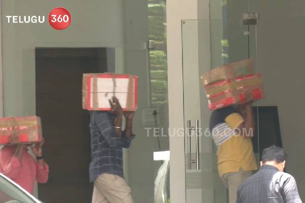 రూ.11 కోట్లు: వైసీపీకి కంగారే కంగారు!