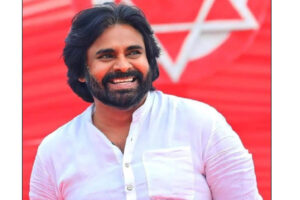 పవన్ ఫోటోపై పిటిషన్ కొట్టేసిన హైకోర్టు !