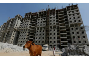 దేశచరిత్రలో అతి పెద్ద రియల్ ఎస్టేట్ మోసం ఇదే !