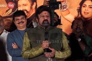 ప‌బ్లిసిటీలో పోటీ ప‌డుతున్న బాల‌య్య‌