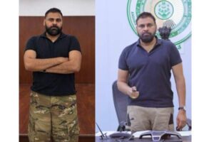 రెండు పడవలపై పవన్ ప్రయాణం – సాహసమే!