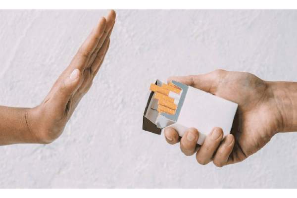 ధరలు పెంచితే దురలవాట్లు మానేస్తారా?