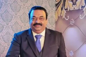 వేల కోట్ల వ్యాపారం – ఐటీ దాడులకే ఆత్మహత్య!