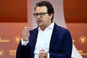 ఏడాదిలో సాఫ్ట్‌వేర్ ఇంజినీరింగ్ ఉండదట!