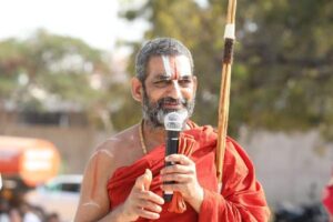 ఆది శంకరాచార్యులను టార్గెట్ చేసిన చినజీయర్  – అవసరమా?