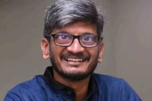 ‘చైనా’ చదువులపై అనంత శ్రీరామ్ సెటైర్లు