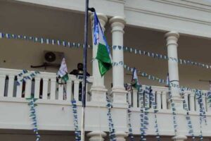 వైసీపీ ఆవిర్భావం : జగన్ జెండా వందనం – సజ్జల మిస్సింగ్