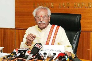 Dattatreya wants bullet train between Hyderabad and New Delhi