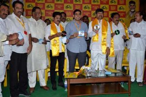 Lokesh releases GHMC campaign CD