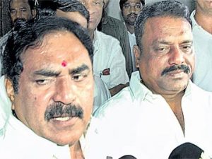 Aftershock: Errabelli and Prakash Goud  defect to TRS