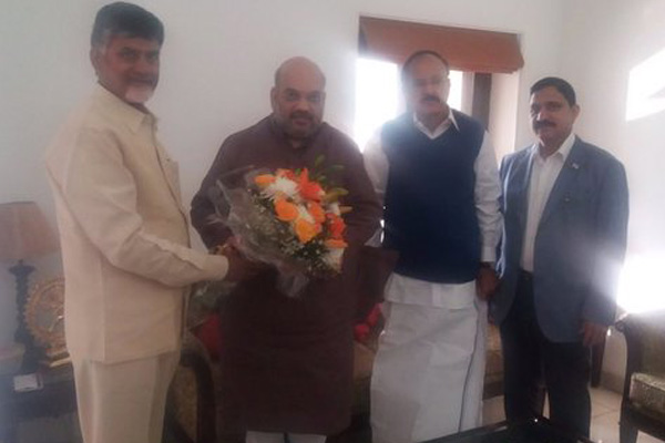 naidu-with-shah-and-venkaiah1