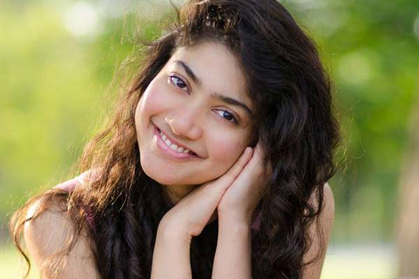 Varun Tej to romance Malayalam girl Sai Pallavi?