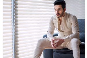 Akhil gives a twist