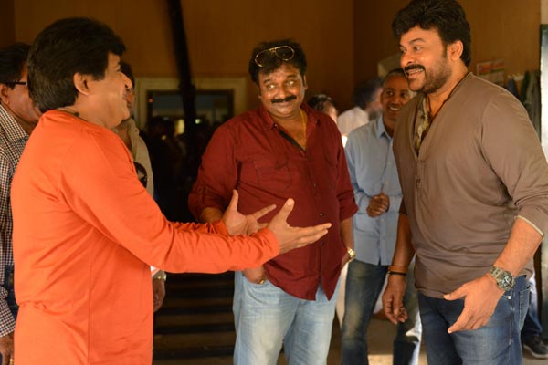 Chiranjeevi Kathilantodu (chiru150) first schedule wrapped up