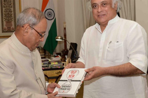 Jairam Ramesh Old History New Geography on AP Bifurcation