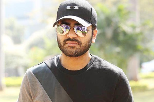 Sharwanand to romance with Lavanya Tripathi and Aksha