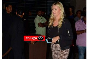 Pawan Kalyan’s wife drew huge attention at Chiru’s birthday bash