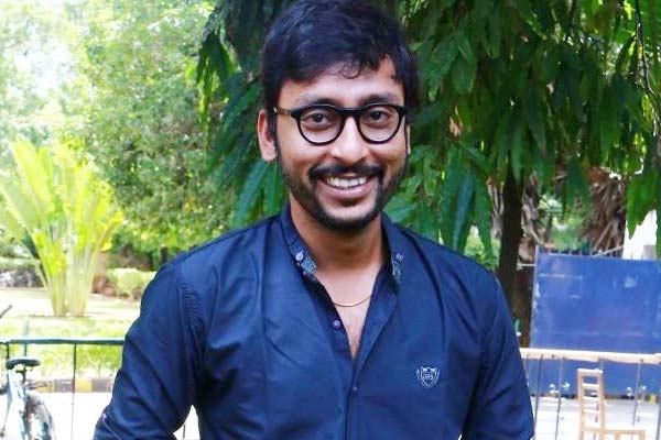 RJ Balaji to play Mahesh Babu's friend in AR Murugadoss movie