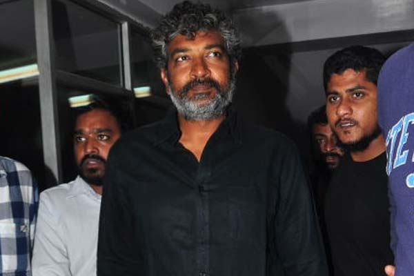 Rajamouli watches Janatha Garage Twice, Rajamouli watches Janatha Garage premier show, Rajamouli at Janatha Garage benefit show