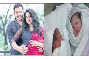 Actress Udaya Bhanu blessed with twins