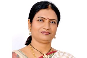 DK Aruna finds fault with KCR for keeping south Telangana on backburner