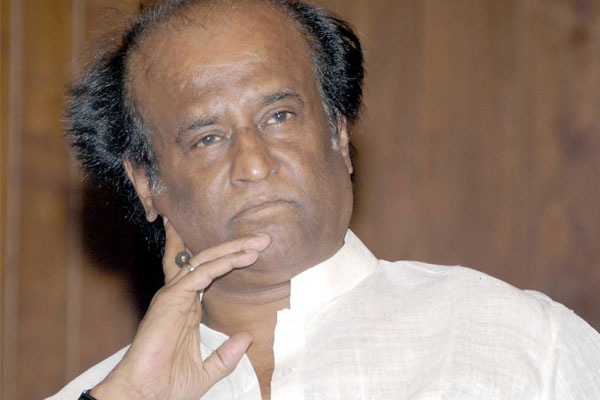 Rajinikanth Visits Apollo Hospital