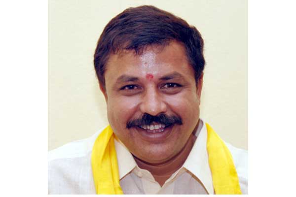 Case against TDP MLA Chintamaneni for attacking a journalsit