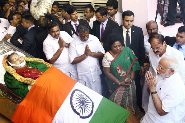 India mourns Jayalalithaa, Modi pays tributes