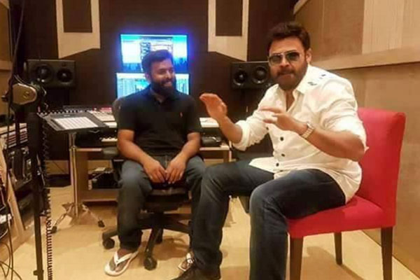 Venky croons for Guru