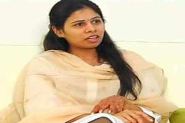 Akhila Priya