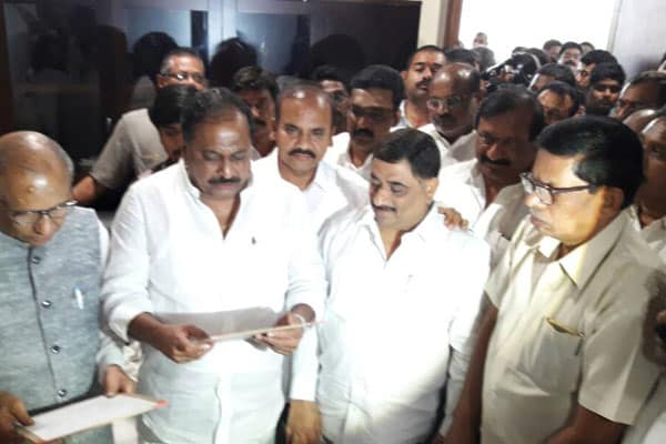 Silpa Chakrapani Reddy takes oath as MLC