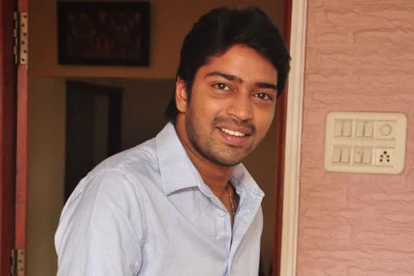 Allari Naresh about acting with Mahesh