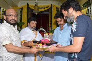 No Clear Release Date for Pawan – Trivikram Film