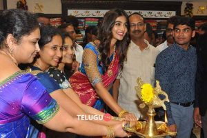 Pooja Hegde inaugurates Anutex Shopping mall