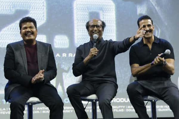 '2.o' team hopes India has more 3D screens for film's release