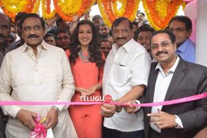 Catherine Tresa Launches “B New Mobile” Store