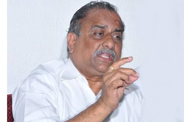 Mudragada defers his Padyatra until December