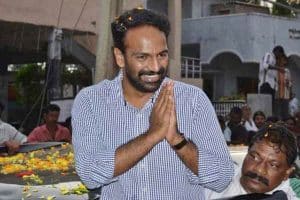 Will Vangaveeti miss the political bus again?