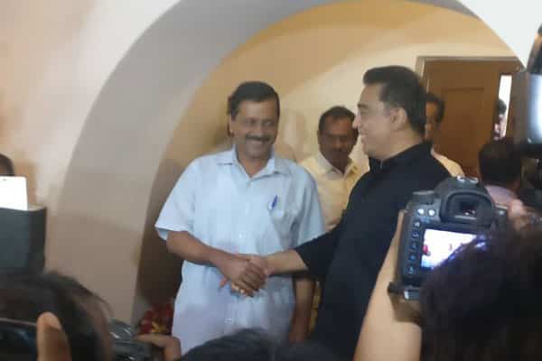 Kejriwal urges Kamal to enter politics