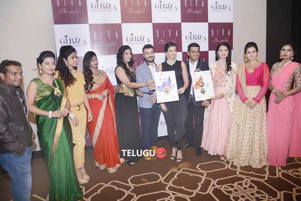 Pavitra Jewellers Organises Diva Galleria