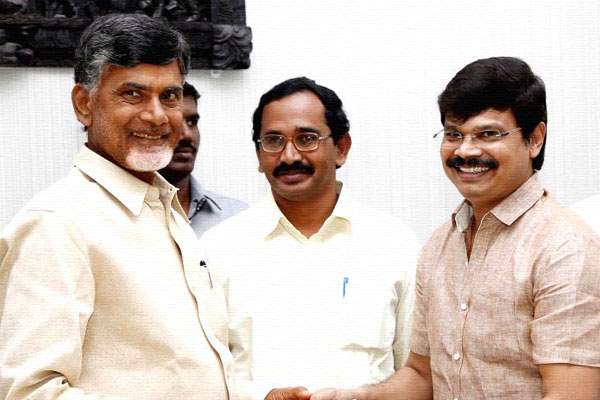 Chandrababu seeks design suggestions from Boyapati