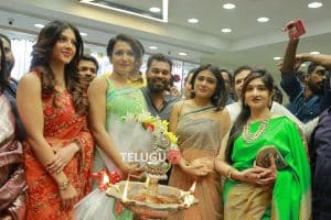 Catherine, Mehrene, Shalini Pandey launch KLM Fashion Mall at Vizag