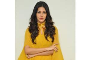 Amyra Dastur Interview Stills