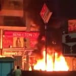 Mobs go on rampage against 'Padmaavat' in Ahmedabad