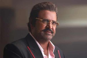 Gayatri flopped because of Piracy, laments Mohan Babu